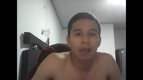 R online show from 01-12-26, 08:36