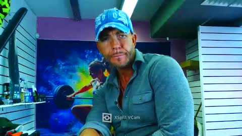 Snapshot of fabxxxl chatting on 05-12-26, 07:38 fabxxxl online show from 05-12-26, 07:38