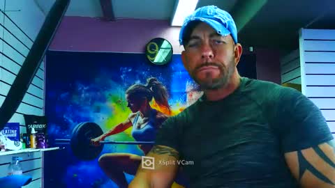 Snapshot of fabxxxl chatting on 05-20-26, 07:25 fabxxxl online show from 05-20-26, 07:25