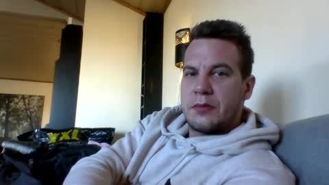 Dennis online show from 02-10-25, 09:04