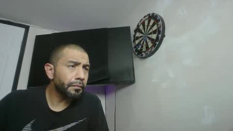 Snapshot of faded805 chatting on 12-03-25, 09:07 Mark online show from 12-03-25, 09:07