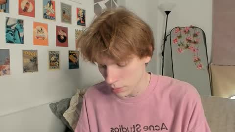 Snapshot of faeriehaze chatting on 03-13-26, 08:48 Kai online show from 03-13-26, 08:48