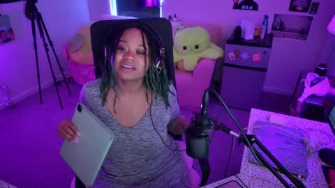 aisha online show from 03-07-25, 05:51