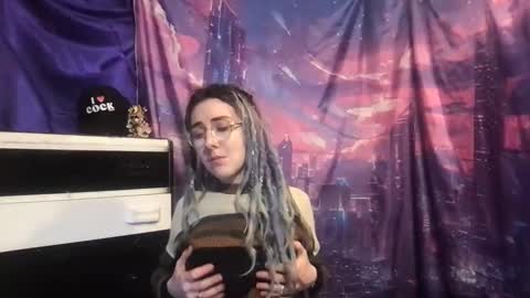 Fae online show from 02-26-25, 11:30