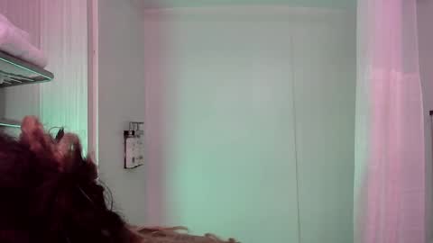 Fae online show from 09-25-25, 04:16