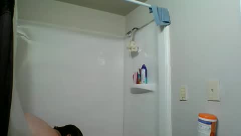 Snapshot of faidramae chatting on 01-08-25, 10:06 faidra mae online show from 01-08-25, 10:06