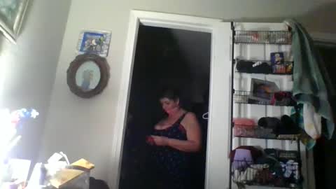 Snapshot of faidramae chatting on 01-21-25, 04:32 faidra mae online show from 01-21-25, 04:32