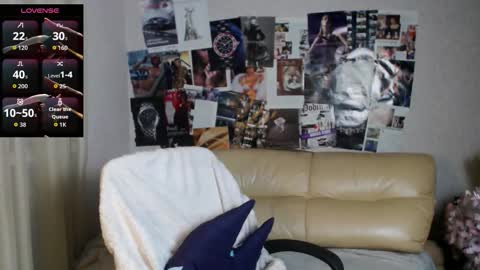 Snapshot of faiirylight chatting on 10-16-25, 04:57 Eve online show from 10-16-25, 04:57