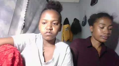 faiqua95 online show from 03-22-26, 09:07