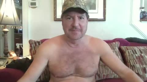 Snapshot of fairmount31 chatting on 02-02-26, 01:54 fairmount31 online show from 02-02-26, 01:54