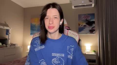 Bloom  online show from 10-22-25, 09:20