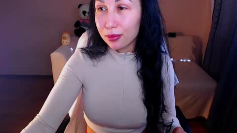 Elli  online show from 12-26-24, 10:37