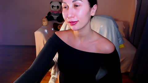 Elli  online show from 12-26-24, 10:09