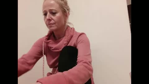 Fairy NightMary online show from 01-05-26, 06:00