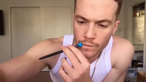 Snapshot of fairybae5 chatting on 12-19-24, 10:21 Travis online show from 12-19-24, 10:21