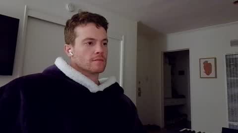 Snapshot of fairybae5 chatting on 03-09-25, 07:56 Travis online show from 03-09-25, 07:56