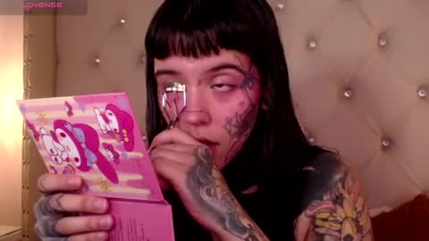 Fairy online show from 12-04-24, 01:09