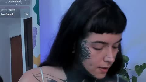 Fairy online show from 03-09-25, 01:26