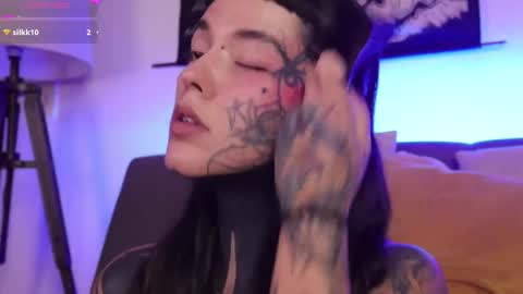 Fairy online show from 10-24-25, 01:35