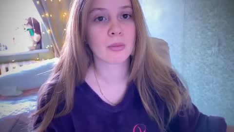 Snapshot of fairyilona chatting on 02-12-25, 09:20 Ilona online show from 02-12-25, 09:20