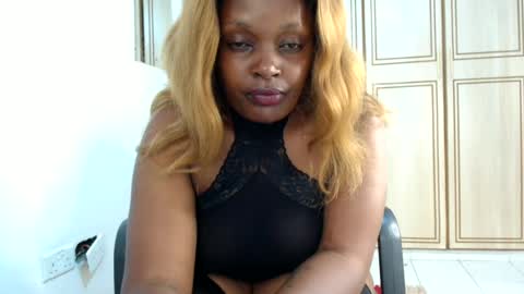 raysa4421 online show from 06-17-26, 11:45