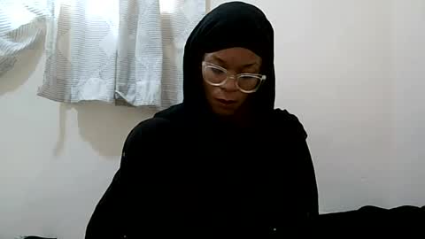 faizah_ online show from 07-06-26, 01:08