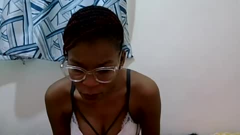 faizah_ online show from 07-22-26, 06:27