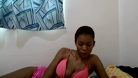 faizah_ online show from 07-25-26, 11:41