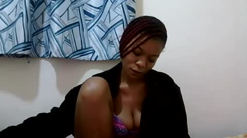 faizah_ online show from 07-28-26, 06:20