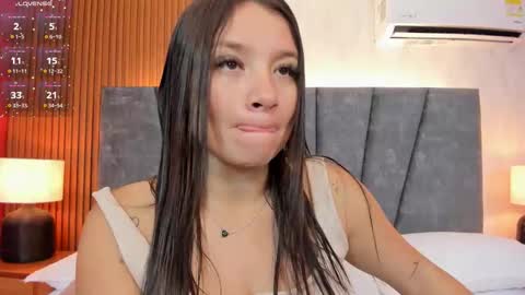 Snapshot of falaksweet_ chatting on 09-24-25, 12:19 Leila.... online show from 09-24-25, 12:19