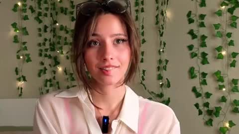 Kaori online show from 09-10-25, 08:53