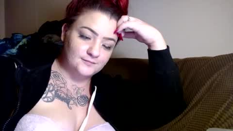 Snapshot of fallen_jezabel chatting on 01-12-25, 08:57 fallen_jezabel online show from 01-12-25, 08:57