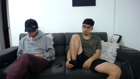 FallGays online show from 01-26-25, 02:03