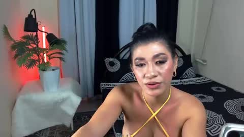 Snapshot of falling_angel69 chatting on 07-24-26, 08:45 yumiko online show from 07-24-26, 08:45
