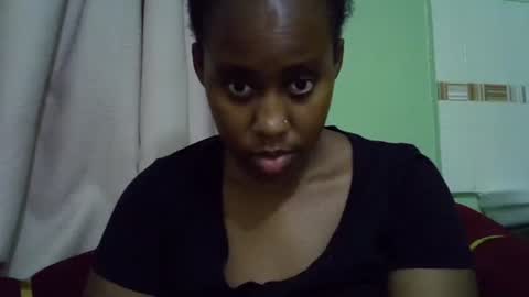 famous_bear online show from 01-31-26, 08:29