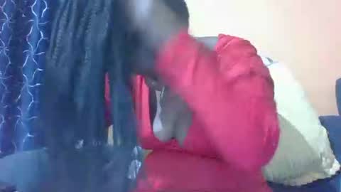 famous_bear online show from 02-23-26, 05:10