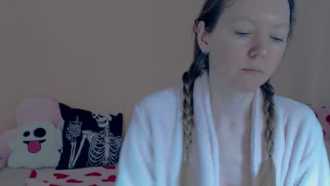 Snapshot of fanatka chatting on 03-01-26, 03:41 BUNNYGal online show from 03-01-26, 03:41