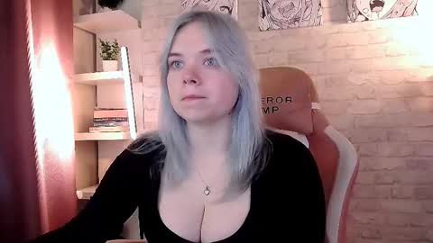 Bella online show from 10-03-25, 01:52