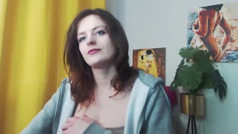 Nadine online show from 12-11-24, 12:23