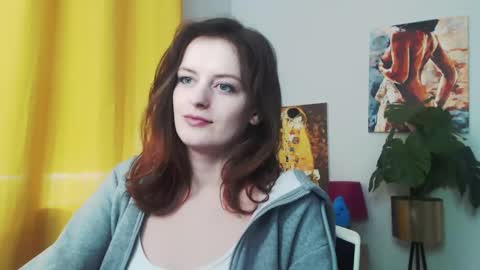 Nadine online show from 12-19-24, 10:13