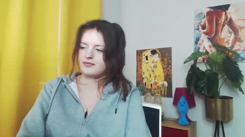 Nadine online show from 02-13-25, 09:41