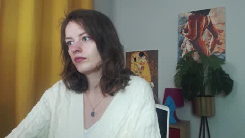 Nadine online show from 10-07-25, 04:42