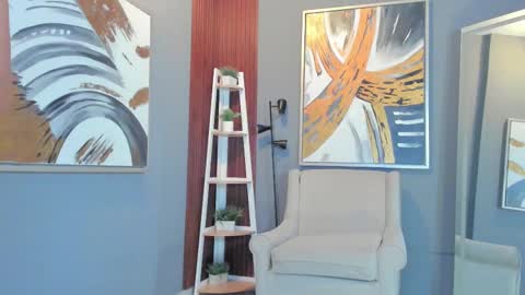 fanny_lopez online show from 12-16-25, 10:20