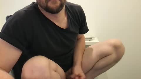 Snapshot of fantacyland chatting on 12-12-24, 02:44 Alex online show from 12-12-24, 02:44