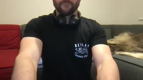 Snapshot of fantacyland chatting on 12-28-24, 11:16 Alex online show from 12-28-24, 11:16