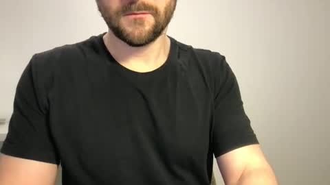 Snapshot of fantacyland chatting on 01-20-25, 03:28 Alex online show from 01-20-25, 03:28