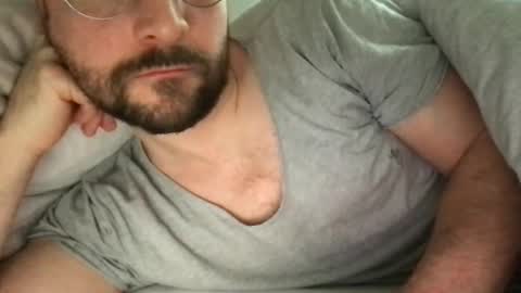 Snapshot of fantacyland chatting on 01-27-25, 10:27 Alex online show from 01-27-25, 10:27