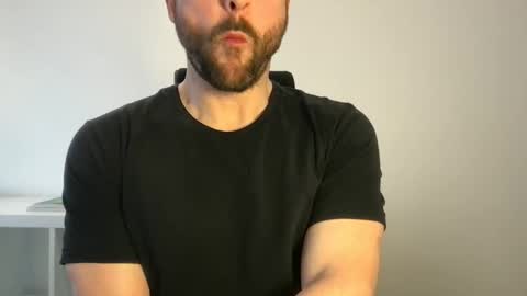 Snapshot of fantacyland chatting on 03-12-25, 10:16 Alex online show from 03-12-25, 10:16