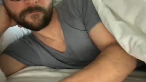 Snapshot of fantacyland chatting on 10-08-25, 08:23 Alex online show from 10-08-25, 08:23