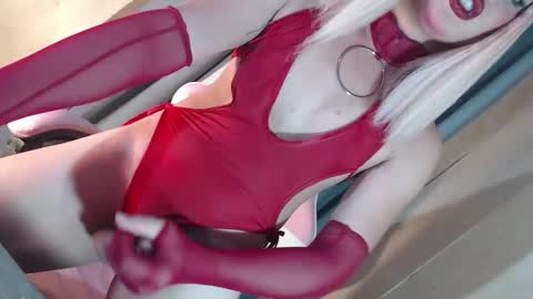 Snapshot of fantasticcock69_daniella chatting on 01-14-26, 07:14 DANIELLA - DONT FORGET TO GIVE ME A THUMBSU UP online show from 01-14-26, 07:14